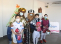 24D 14 Los Reyes Magos visitan la Escuela de la Federación Melillense de Fútbol