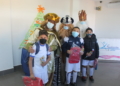 24D 16 Los Reyes Magos visitan la Escuela de la Federación Melillense de Fútbol