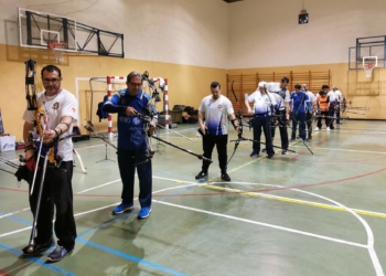 Al término de la tirada se procedió a la correspondiente entrega de trofeos y a la tradicional foto de familia de los participantes.