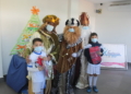 25D 1 2 Los Reyes Magos visitan la Escuela de la Federación Melillense de Fútbol