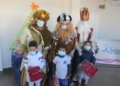25D 20 Los Reyes Magos visitan la Escuela de la Federación Melillense de Fútbol