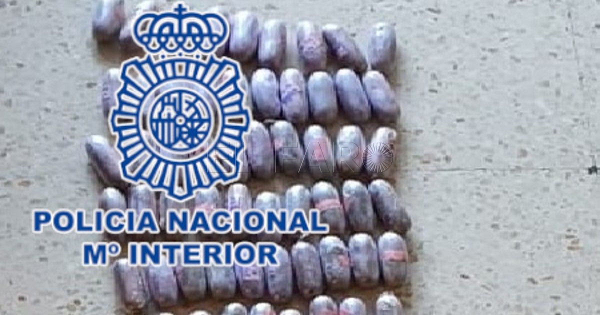 Drogas Detenido por volar de Melilla a Almería con 150 bellotas de hachís en sus intestinos