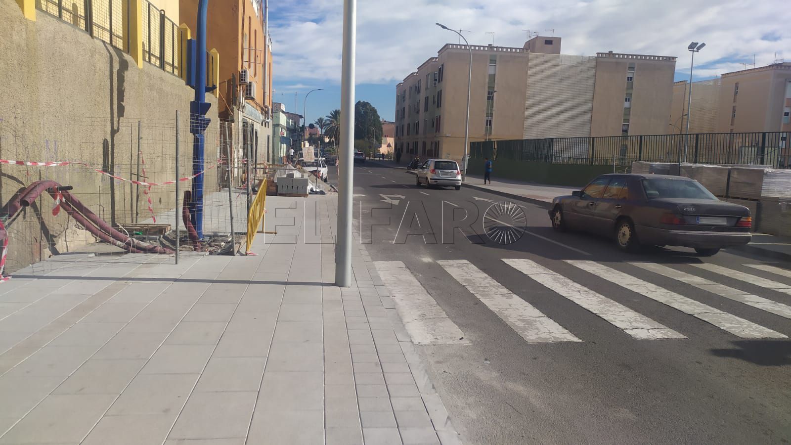 León Solá El AMPA del colegio León Solá de Melilla: “Sentimos un poquito más de seguridad” en la entrada y salida a clase