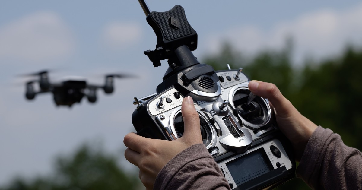 Volar un dron en Melilla: misión casi imposible