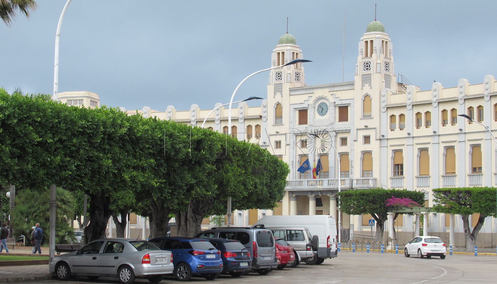 asamblea plaza de españa El Sindicato Independiente de Melilla exige responsabilidades por el retraso de más de 2 años en el contrato de vigilancia de la Ciudad