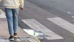 rastro charco Vecinos y compradores de El Rastro aseguran que son necesarias las reformas en este barrio de Melilla