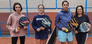 1 6 Enorme afluencia en el torneo absoluto de pádel