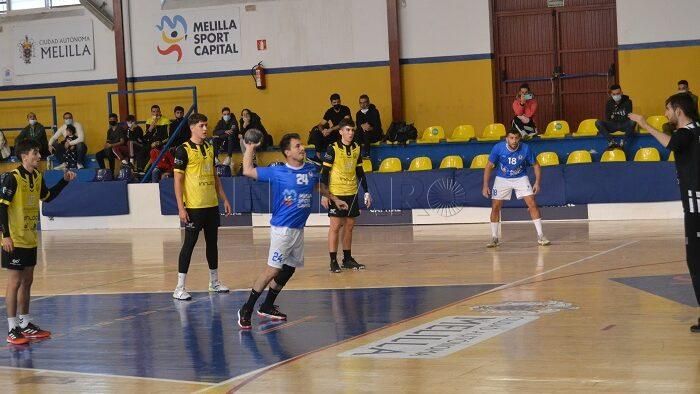 BALONMANO 1 700x394 1 Buenas sensaciones en el primer partido de gira
