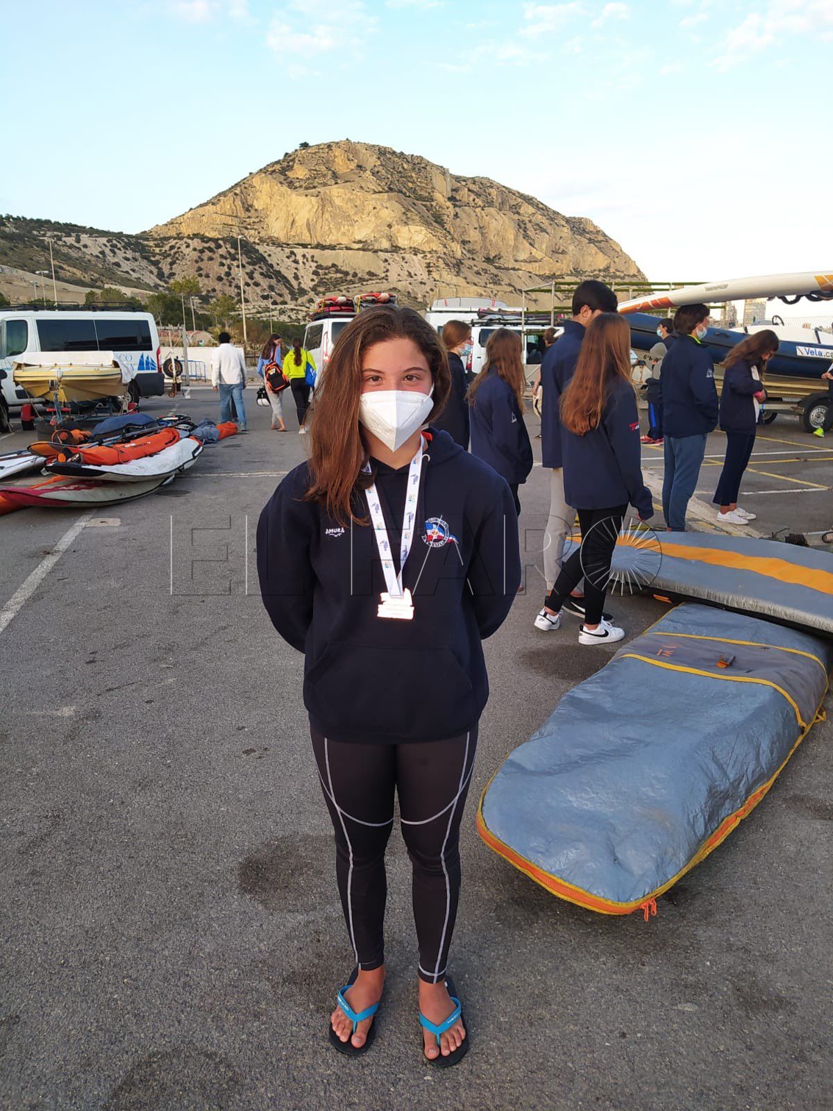 FK7cckLWYAA bmO Azul Sánchez, con un bronce, sube al podio del Campeonato de España IQFoil