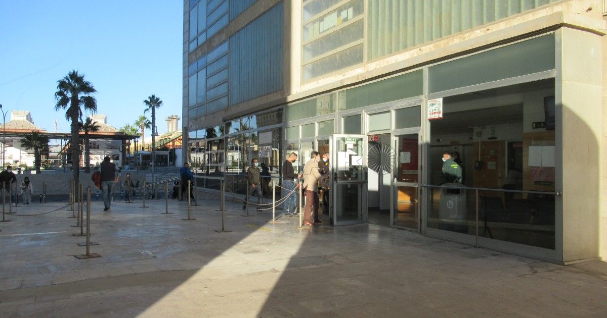 Juzgado 1 Revocada la prescripción del delito electoral de El Ruso en el caso de los votos por vales de comida en Melilla