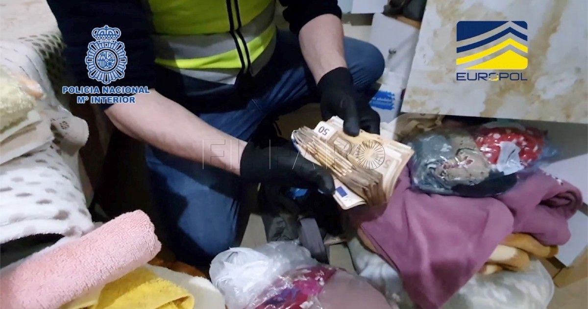 Operación en La Cañada La Policía halla 30.000 euros y armas blancas en la operación antiyihadista de La Cañada