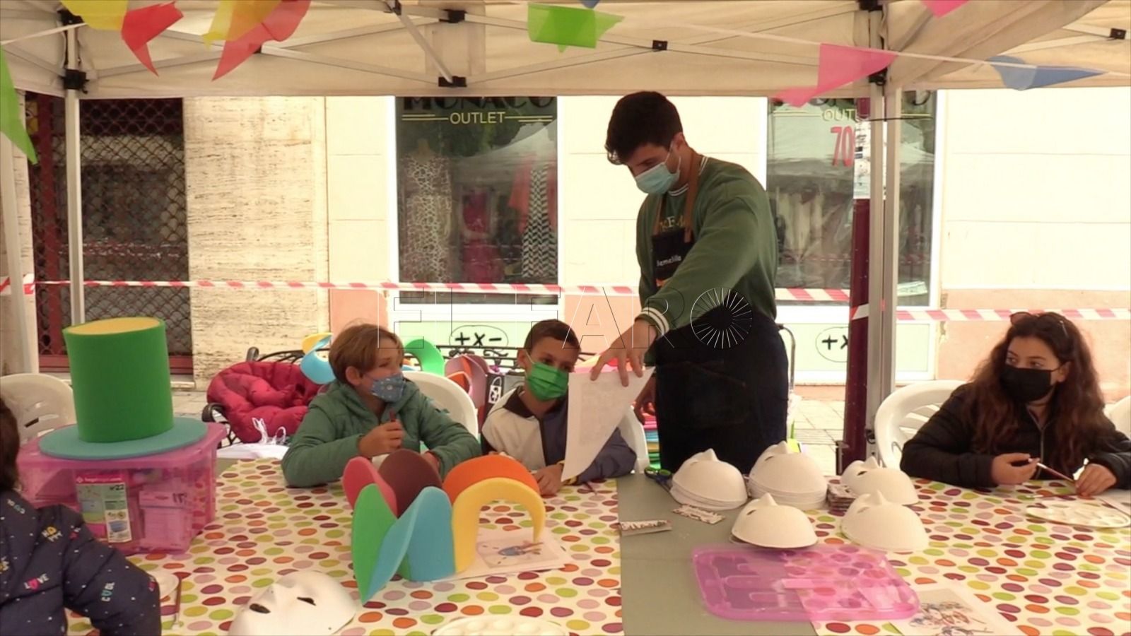 carnaval odonnel Una decena de niños desafía al mal tiempo para asistir al taller de carnaval
