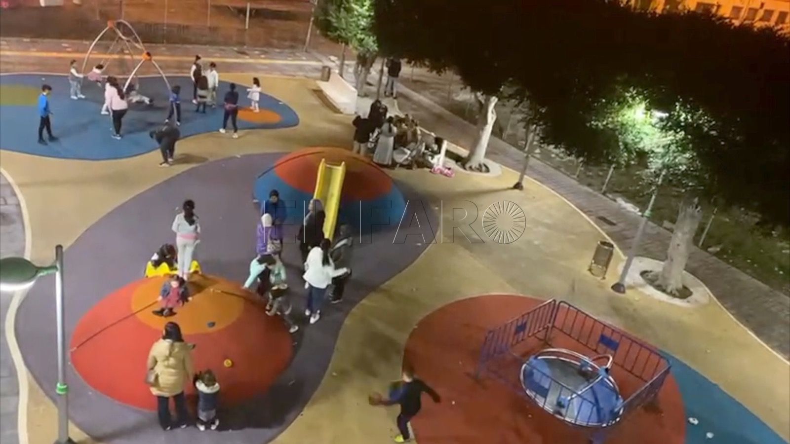 Vecinos del Industrial se quejan del parque infantil: “El ruido es insoportable”
