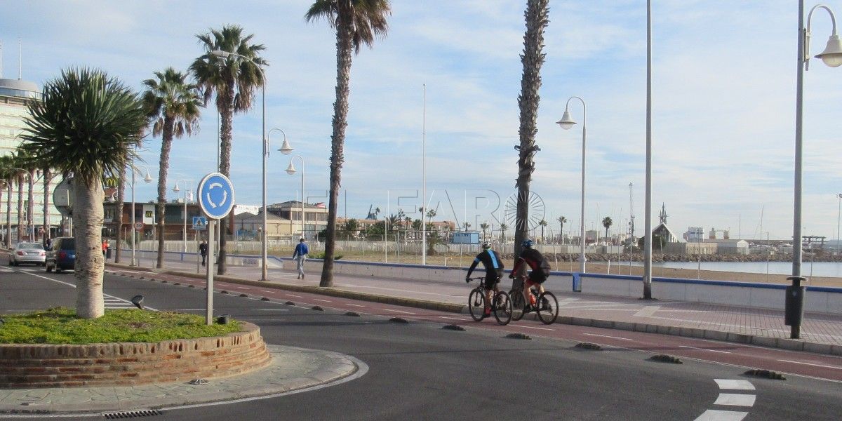 movilidad activa Transportes adjudica 3,4 millones a Melilla para descarbonizar y digitalizar la movilidad urbana