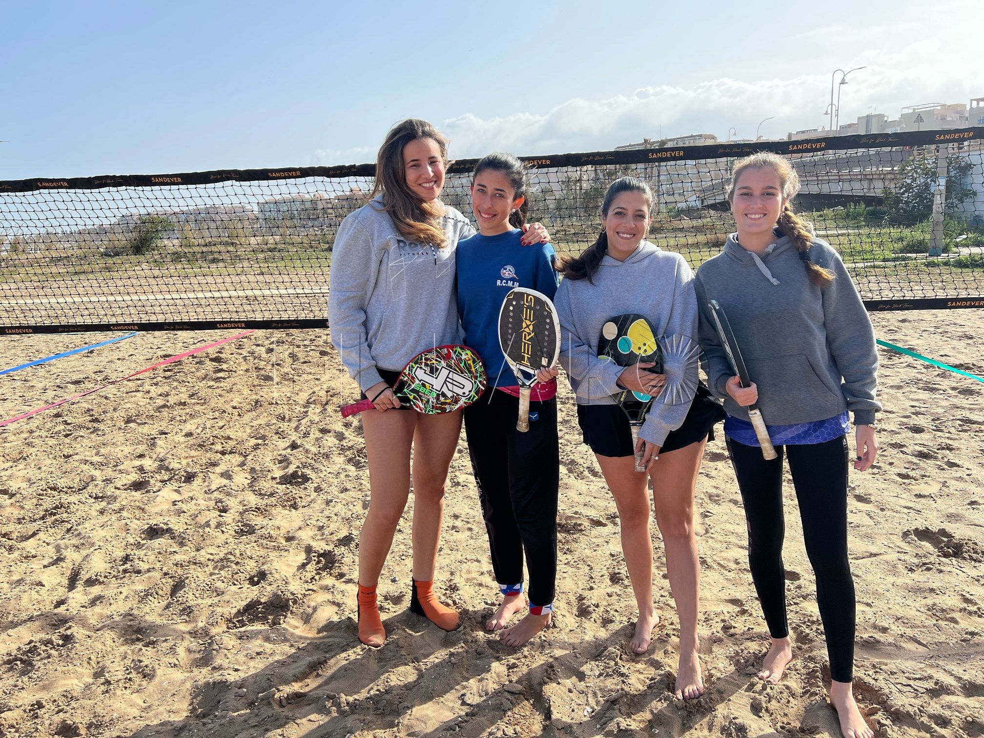 FinalDoblesFemAbsoluto MariaMtnz WisalMohamed PaulaAznar ClaudiaSuarez El tenis playa melillense define sus plazas para el Nacional