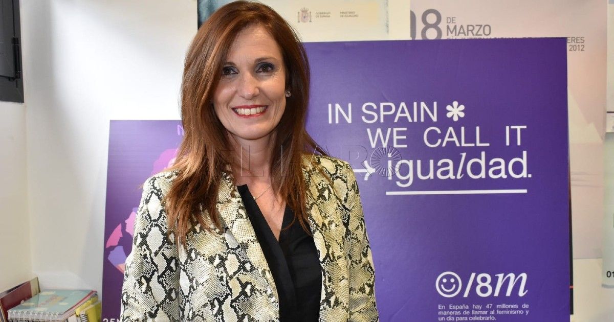 Segura Laura Segura: "La vida de las mujeres es manifiestamente peor que la de los hombres"