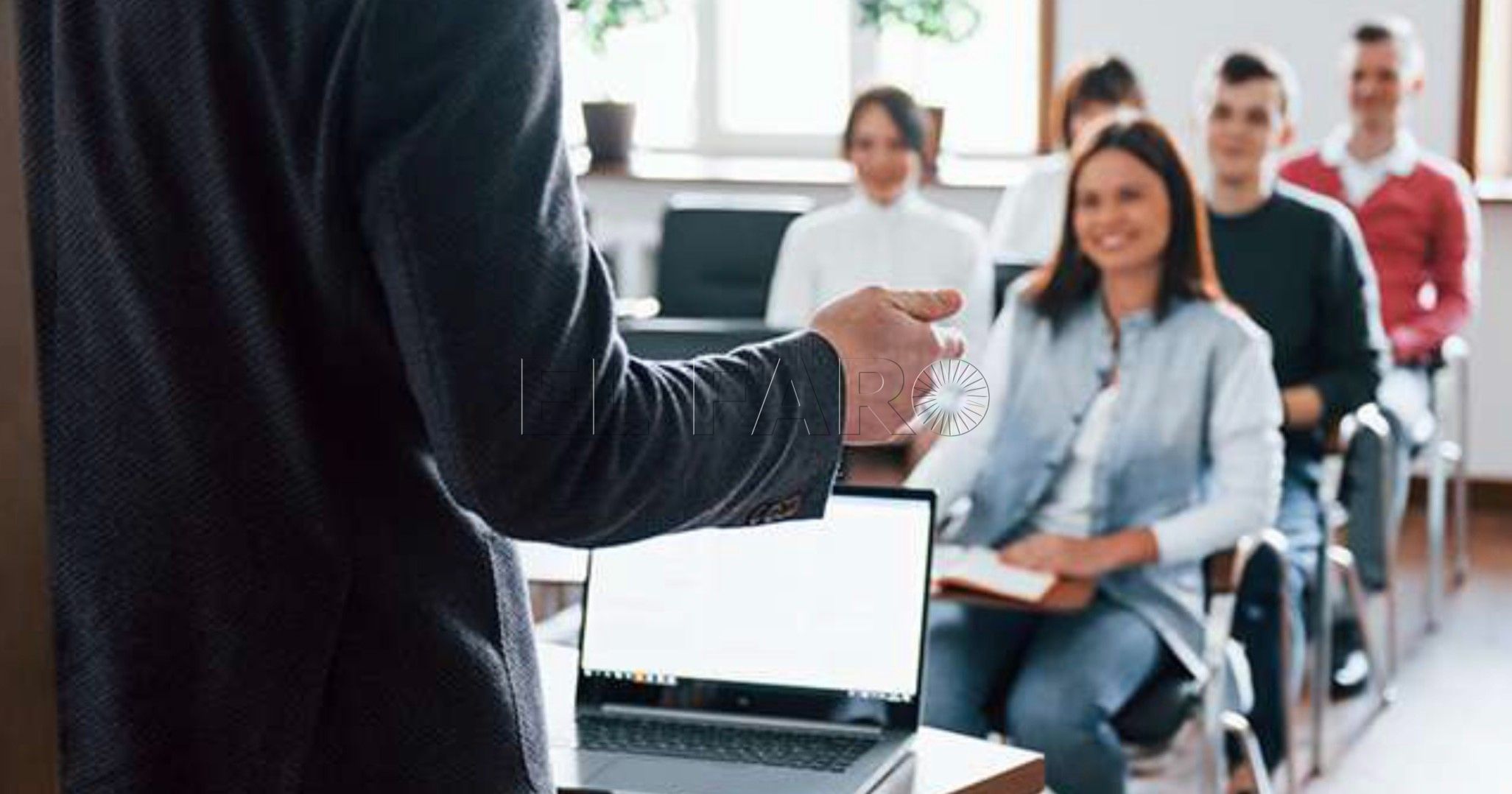 UGR La UGR desarrolla curso de orientación para los estudiantes de Posgrado