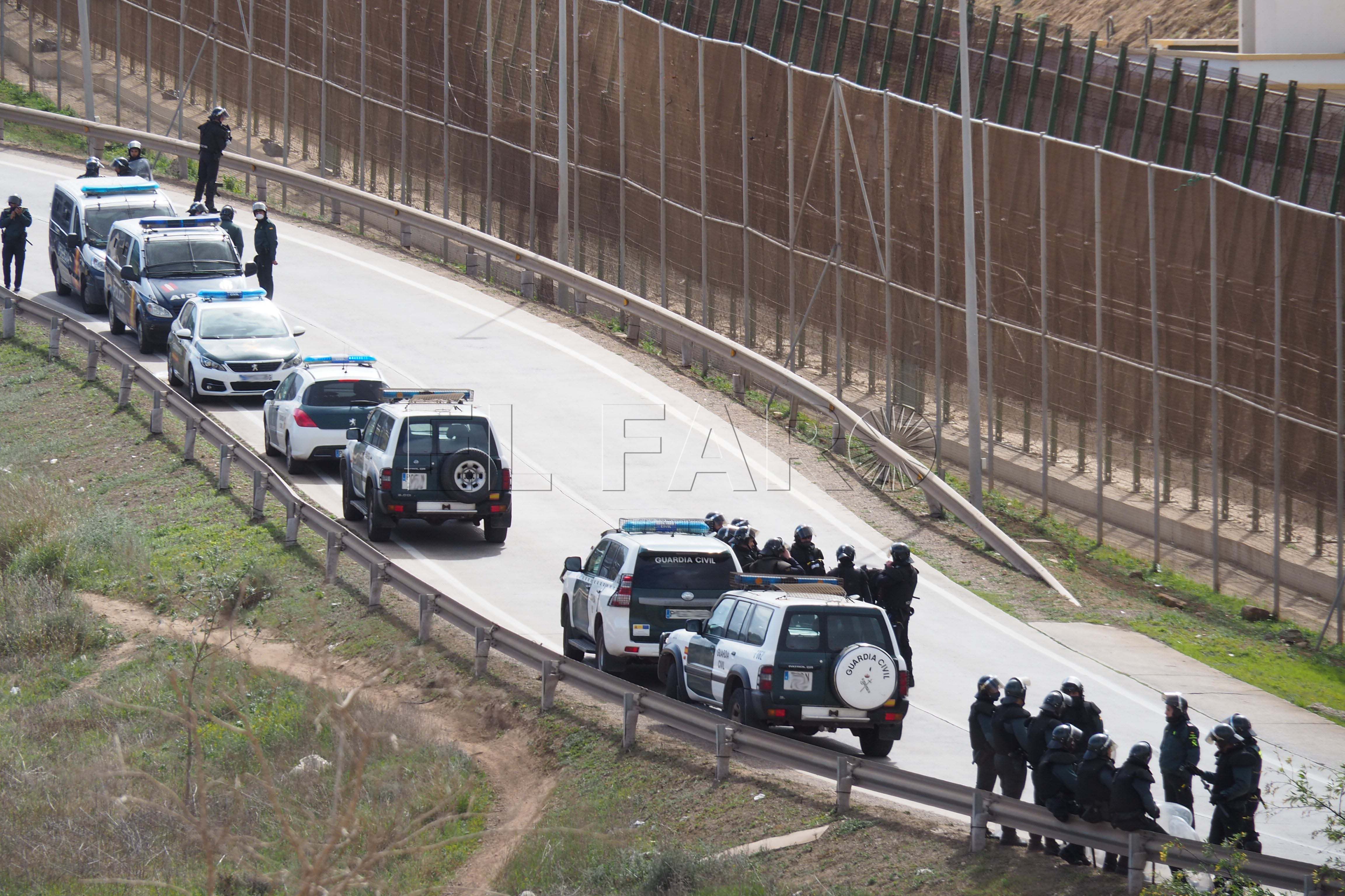 Valla 1 AUGC celebra que Interior ponga peines invertidos en toda la valla de Melilla y mejore el material antidisturbios