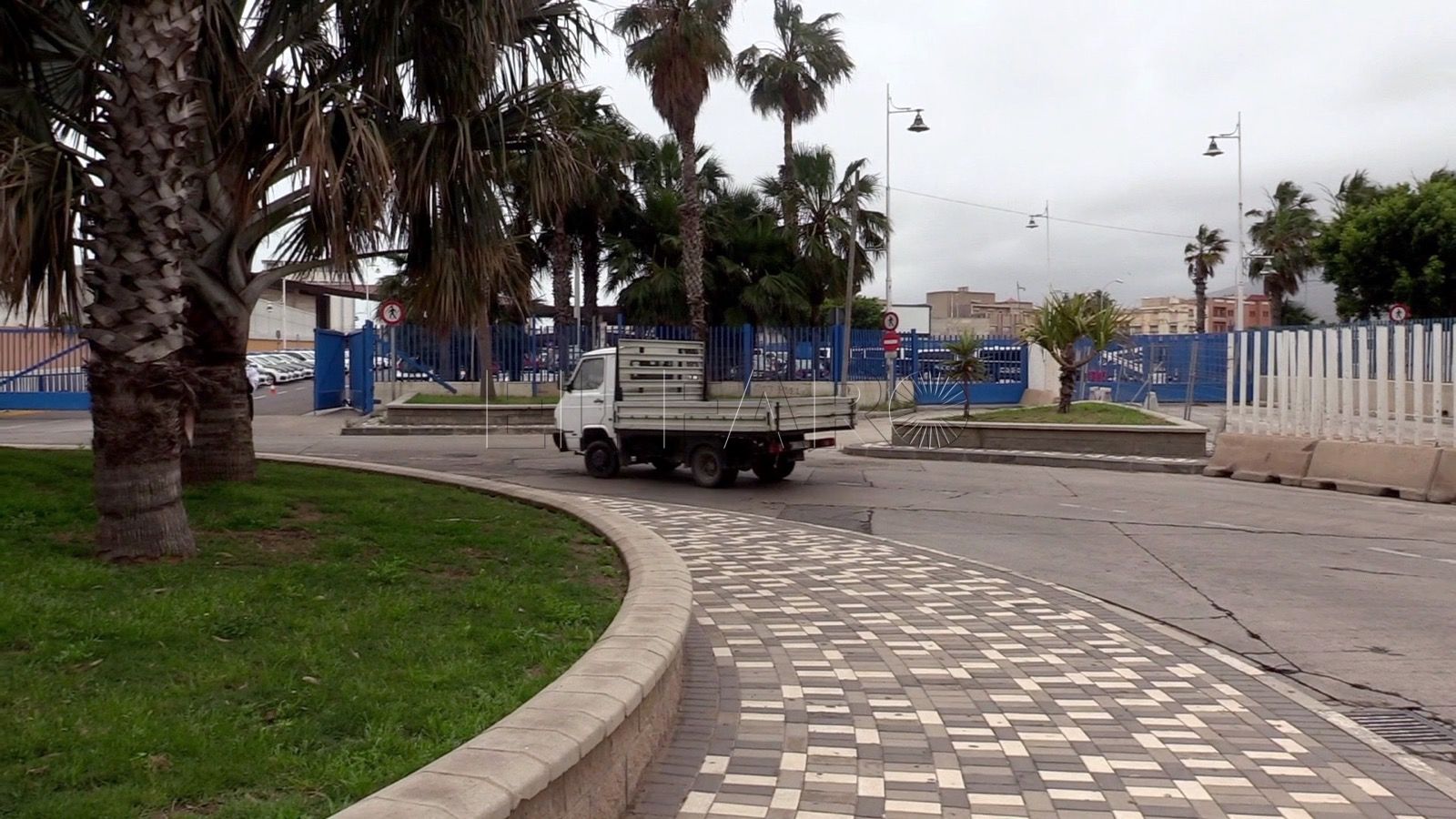WhatsApp Image 2022 03 30 at 12.53.30 PM La frontera de Beni Enzar se modernizará con un proyecto que saldrá pronto a licitación