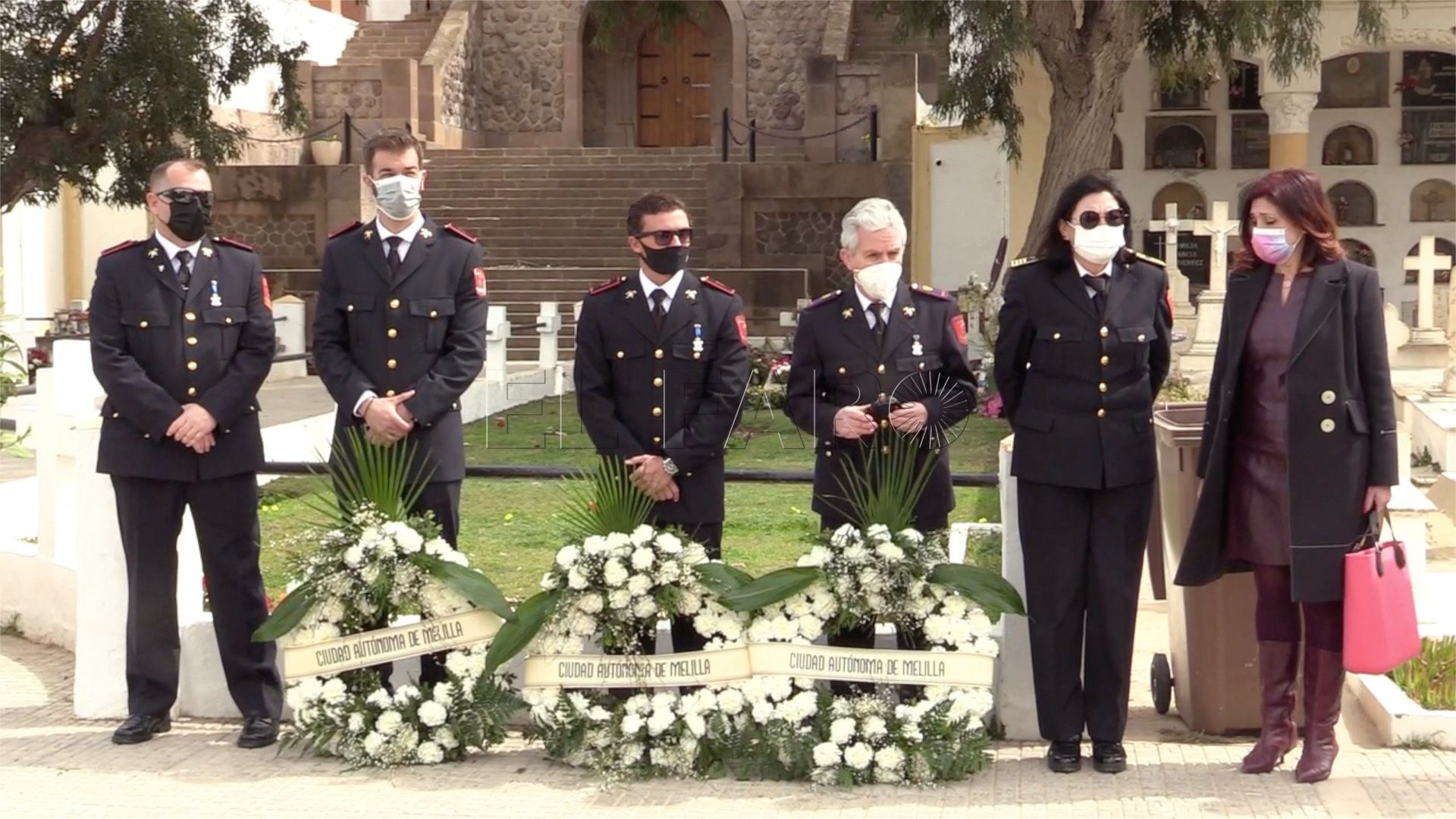 ofrenda bomberos Ofrenda floral del Cuerpo de Bomberos por el día de San Juan de Dios