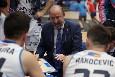 52009818747 4211855899 w Rafael Monclova, entrenador de Melilla: “Dejar en 61 puntos al Gipuzkoa habla bien de nuestro trabajo”