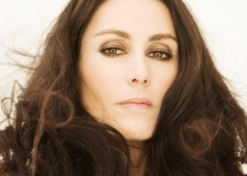 Melilla recibe este jueves a la cantante Clara Montes en la UNED