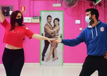 Escuela baile La escuela de ritmos latinos Bachakumbé de Melilla inaugura nueva sede