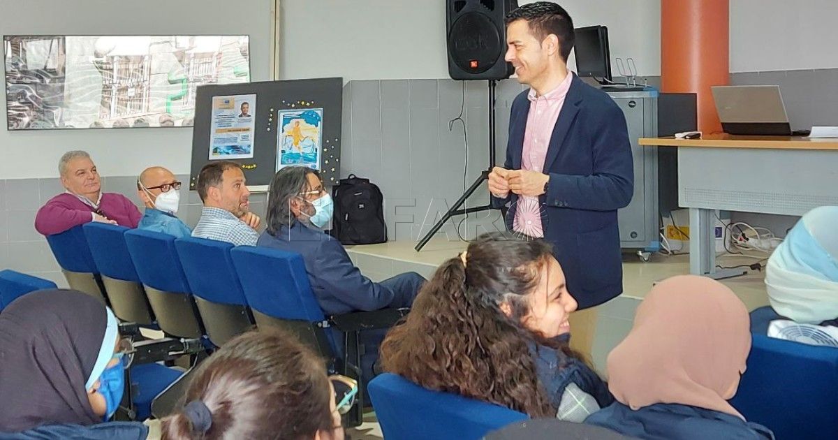 Eurodiputado vista El eurodiputado Marcos Ros visita los IES Rusadir y Leopoldo Queipo de Melilla