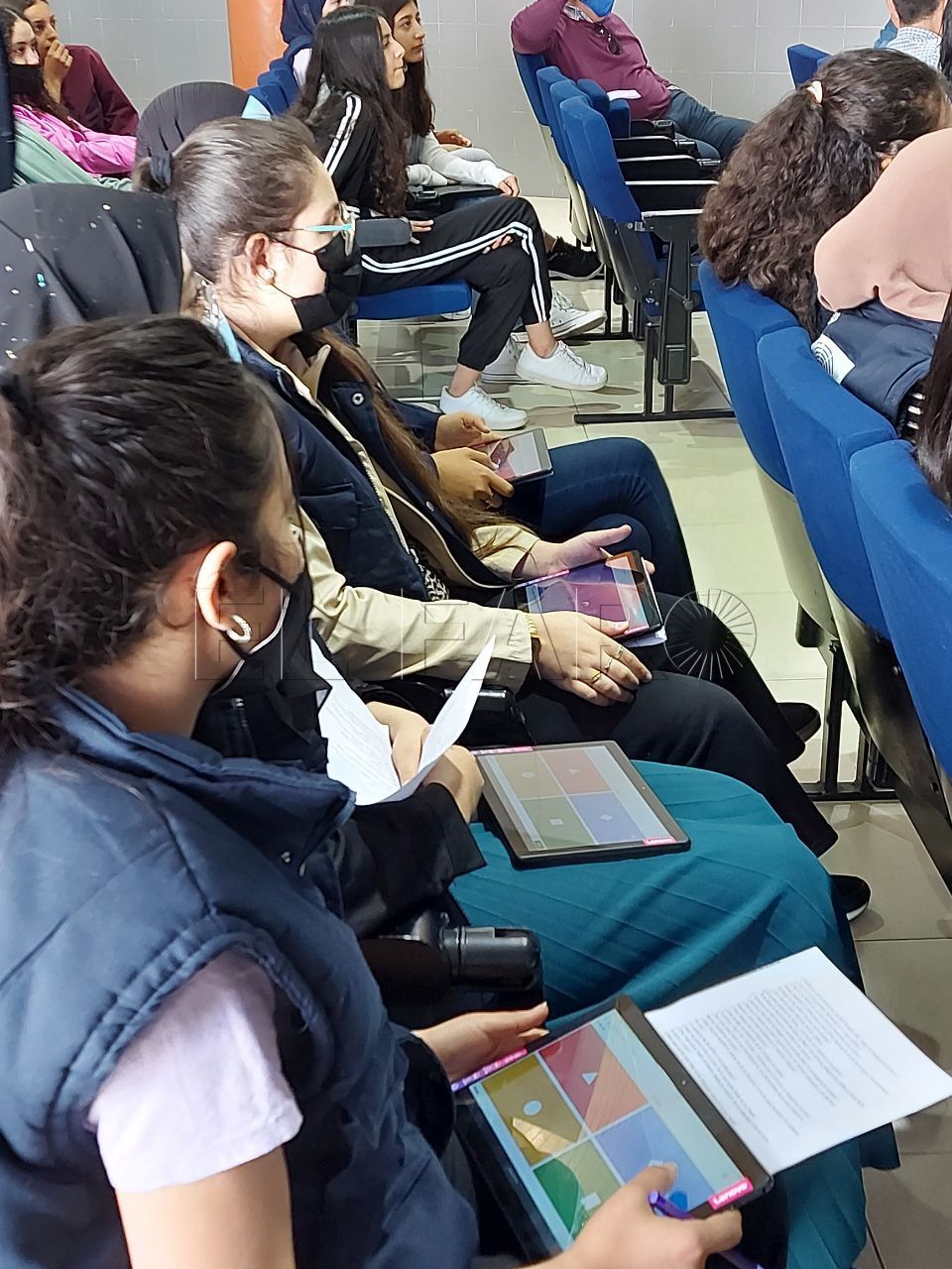 FOTO 4 El instituto Rusadir organiza la I Olimpiada de Historia