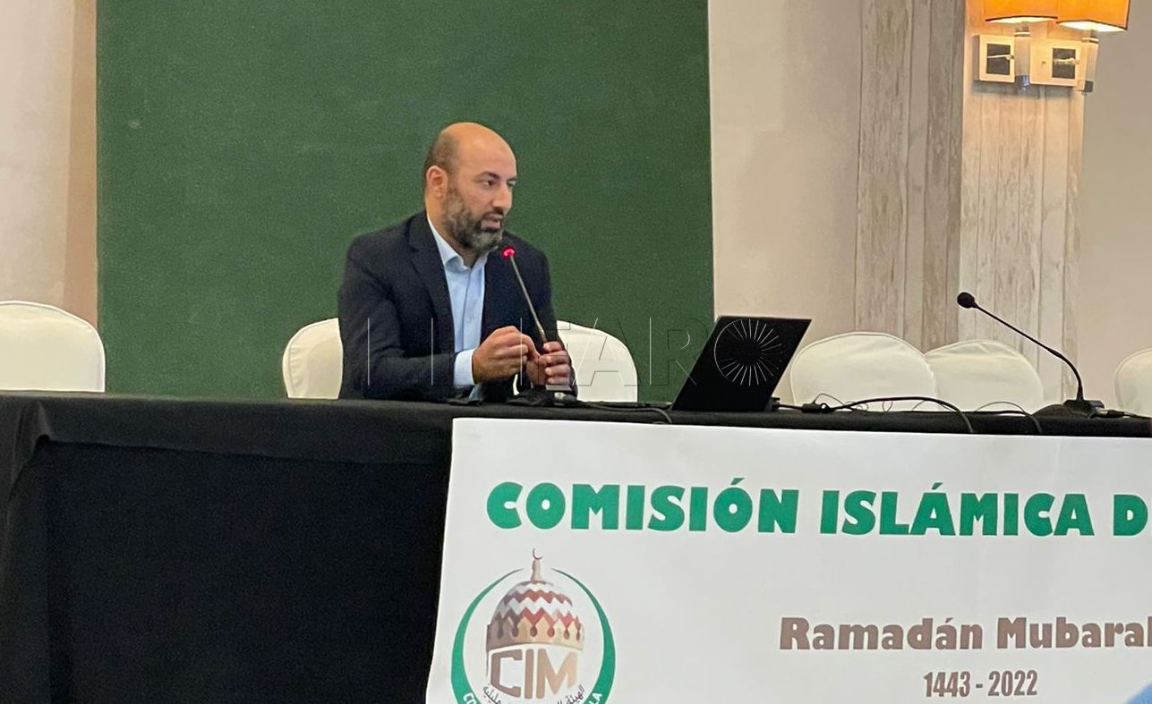 Houssein Houssein El Ouariachi: "El mes de Ramadán es una escuela itinerante que vuelve cada año"