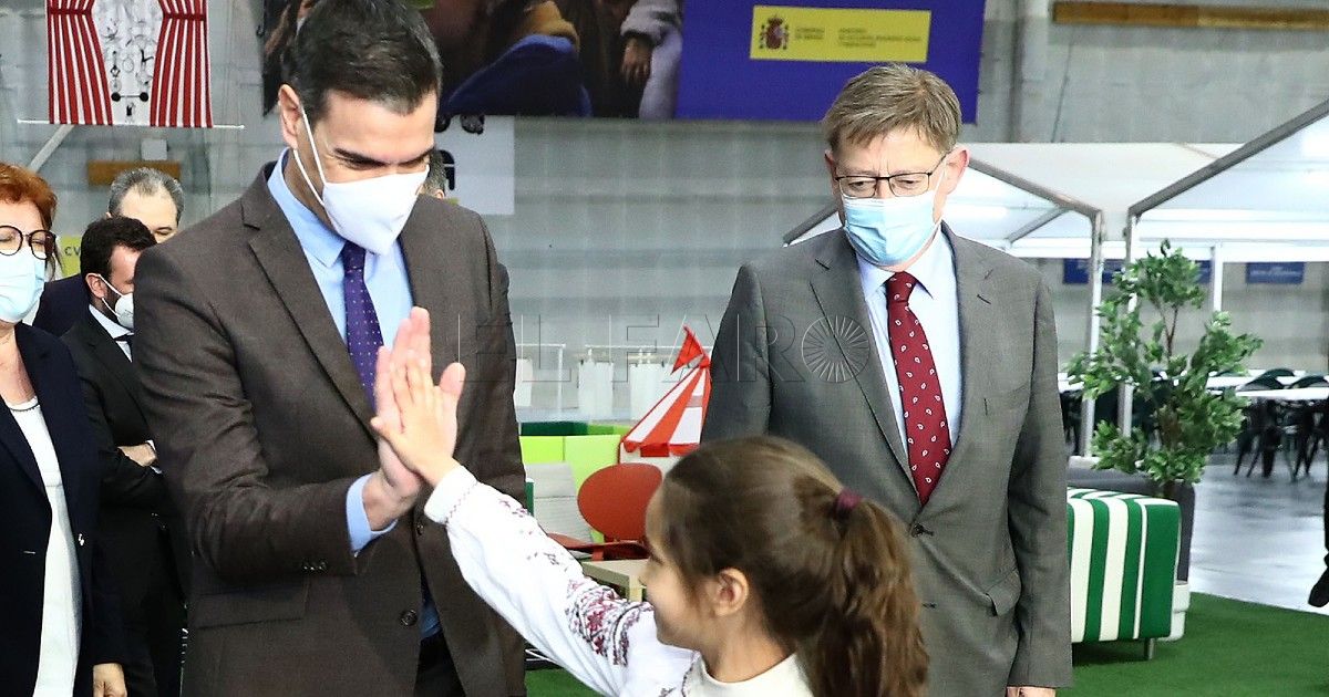 El presidente Pedro Sánchez y el ministro Albares viajan a Rabat este jueves
