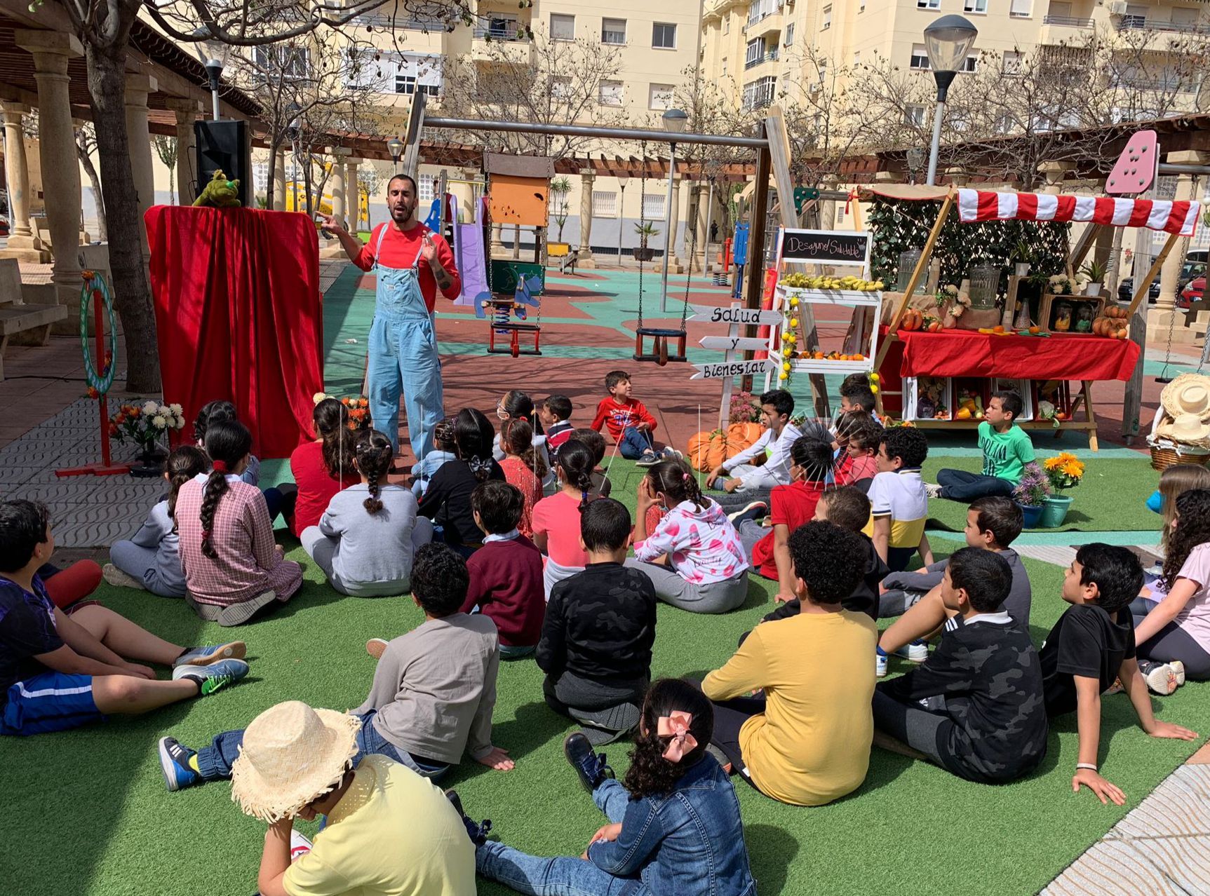 Taller de marionetas Las actividades para celebrar el Ramadán reúnen "a todo el mundo"