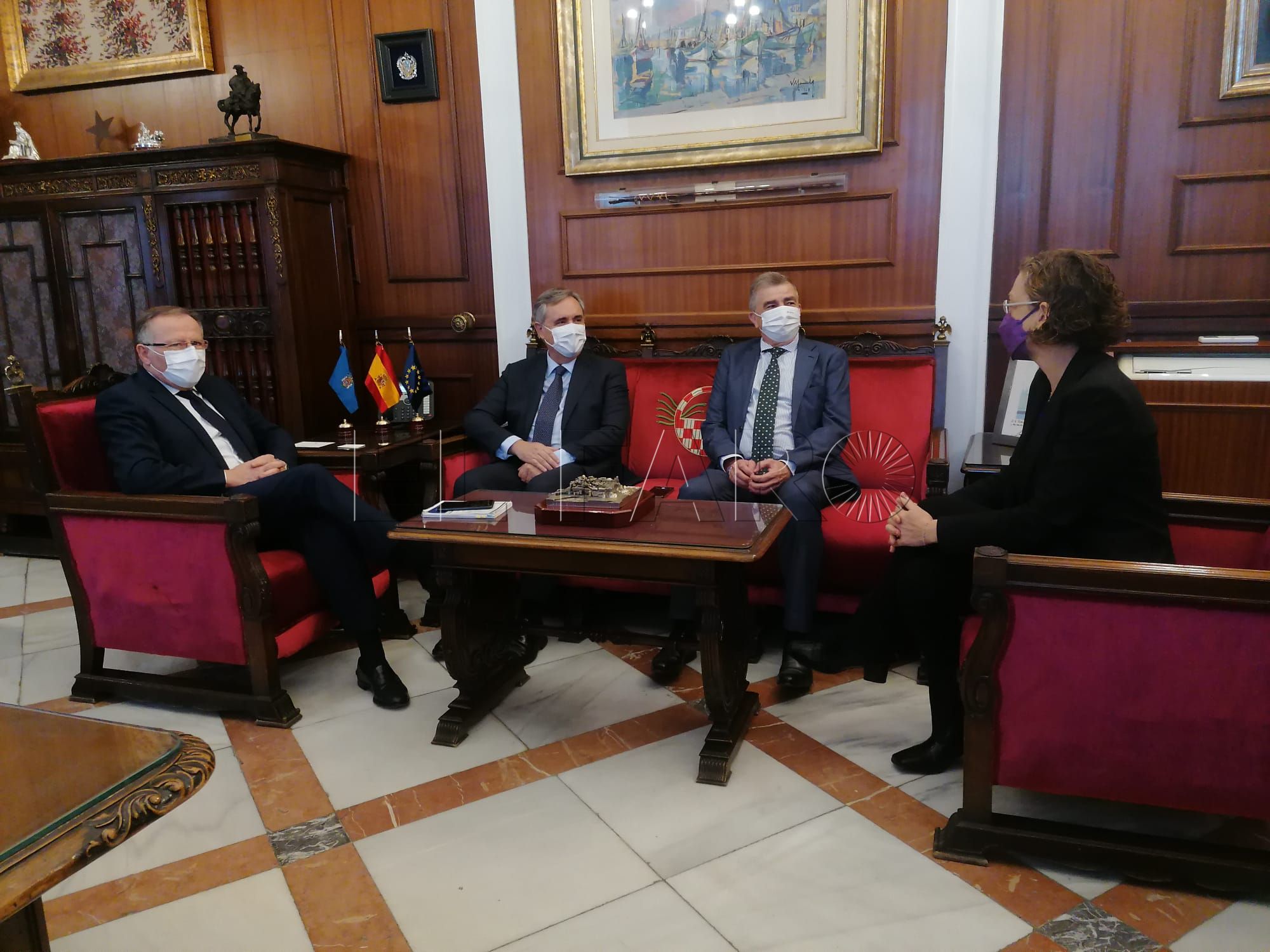 WhatsApp Image 2022 04 08 at 14.18.55 Clece se reúne con De Castro y se compromete a seguir trabajando por Melilla