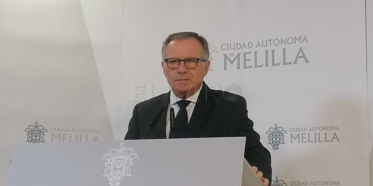 decastro De Castro se mantiene al margen de las disputas entre PSOE y CPM