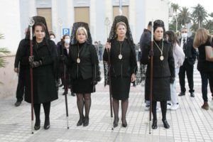 piedad 3 Majestuosa La Piedad en su estación de penitencia en Viernes Santo