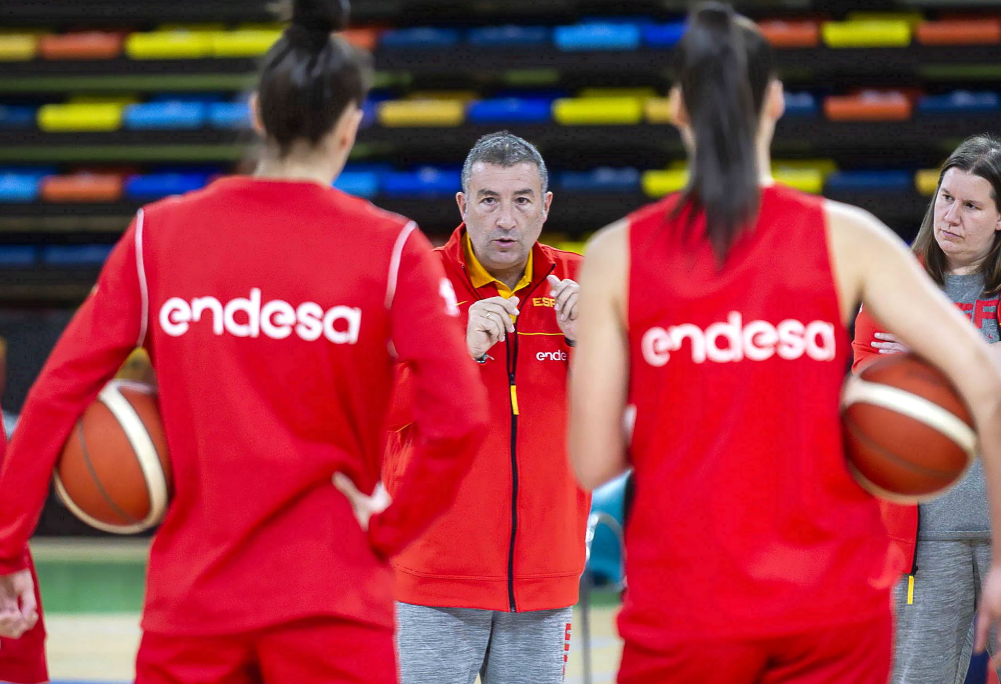 La Selección inicia el verano que la instalará en el futuro