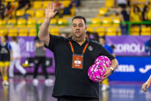 21D 2 2 “Va a ser una partida de ajedrez entre dos grandes equipos”
