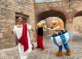 Asterix y Obelix contra César Personajes de películas inundan las calles de Melilla por su XIV Semana del Cine