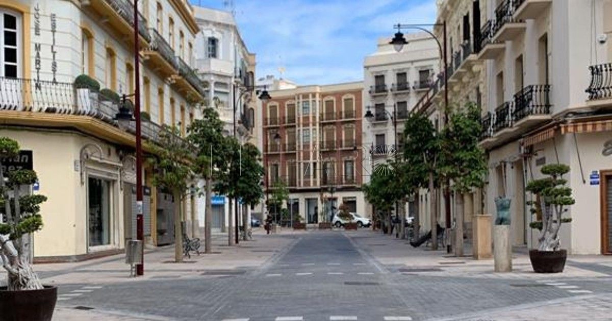 Calles vacías Calles peatonales en Melilla: ¿la puntilla para el comercio?