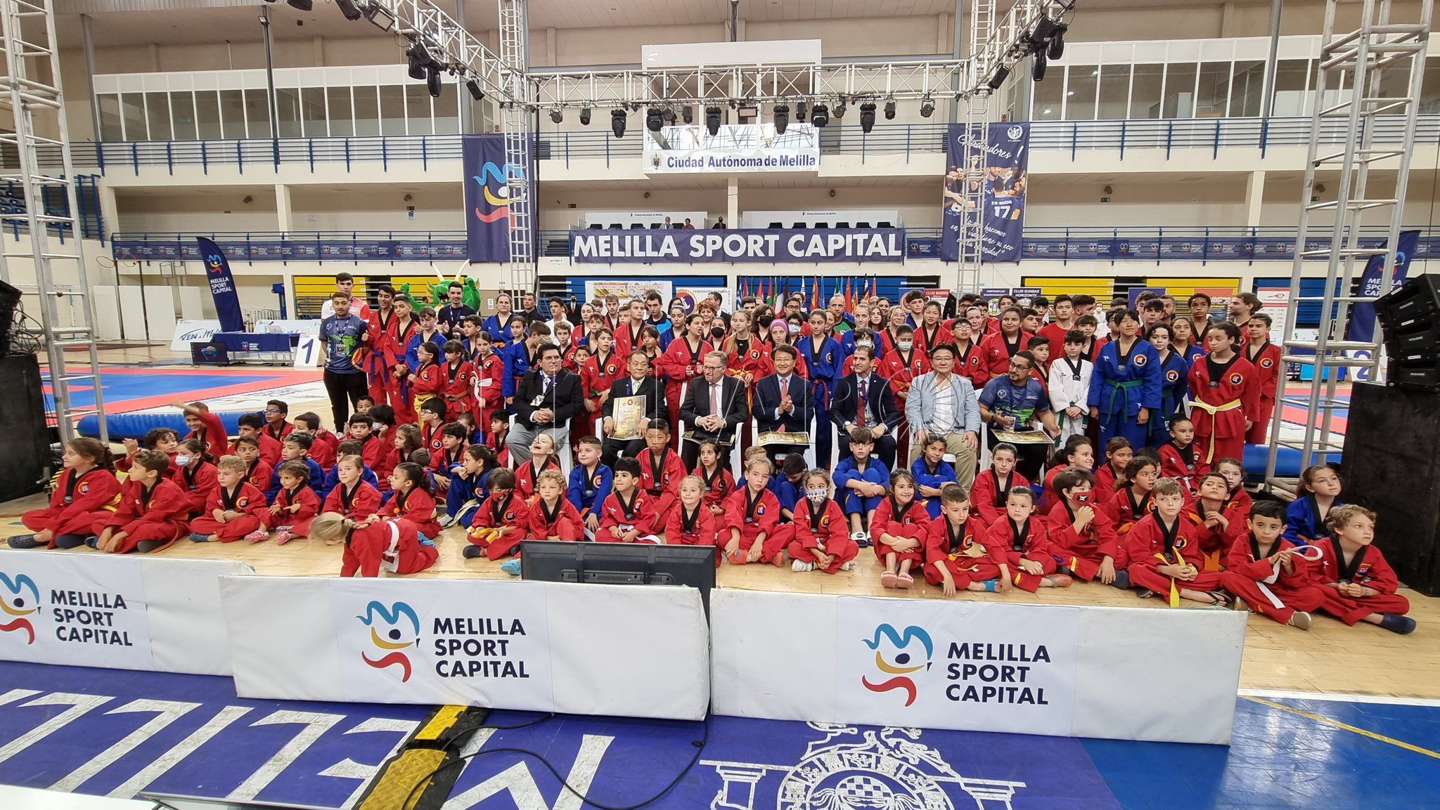 FTRer EWQAAsRwg Éxito rotundo del I Open Internacional de taekwondo tradicional