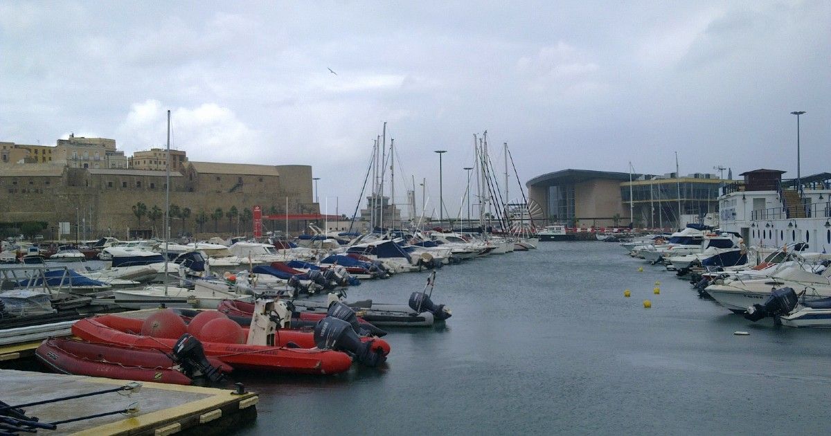 Puerto 2 El tráfico de pasajeros aumentó un 171,7% en abril en el puerto de Melilla