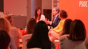 WhatsApp Image 2022 05 17 at 5.59.35 PM 1 Zapatero mantiene un encuentro con militantes y simpatizantes del PSOE