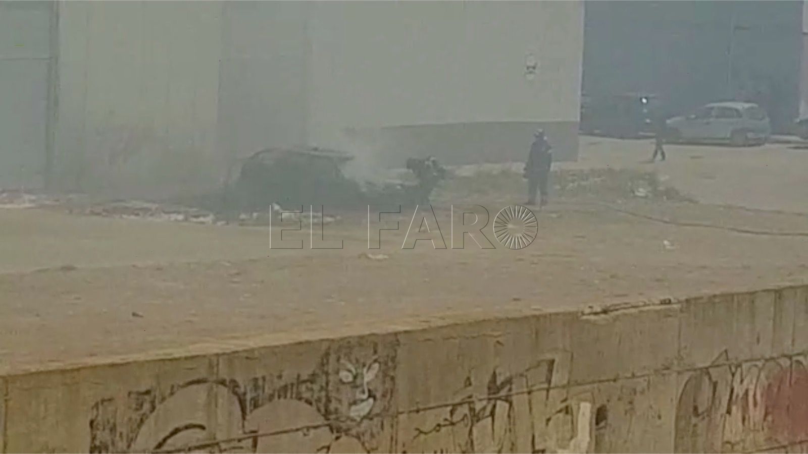 WhatsApp Image 2022 05 27 at 5.37.41 PM Incendio en un coche abandonado en el polígono del Sepes