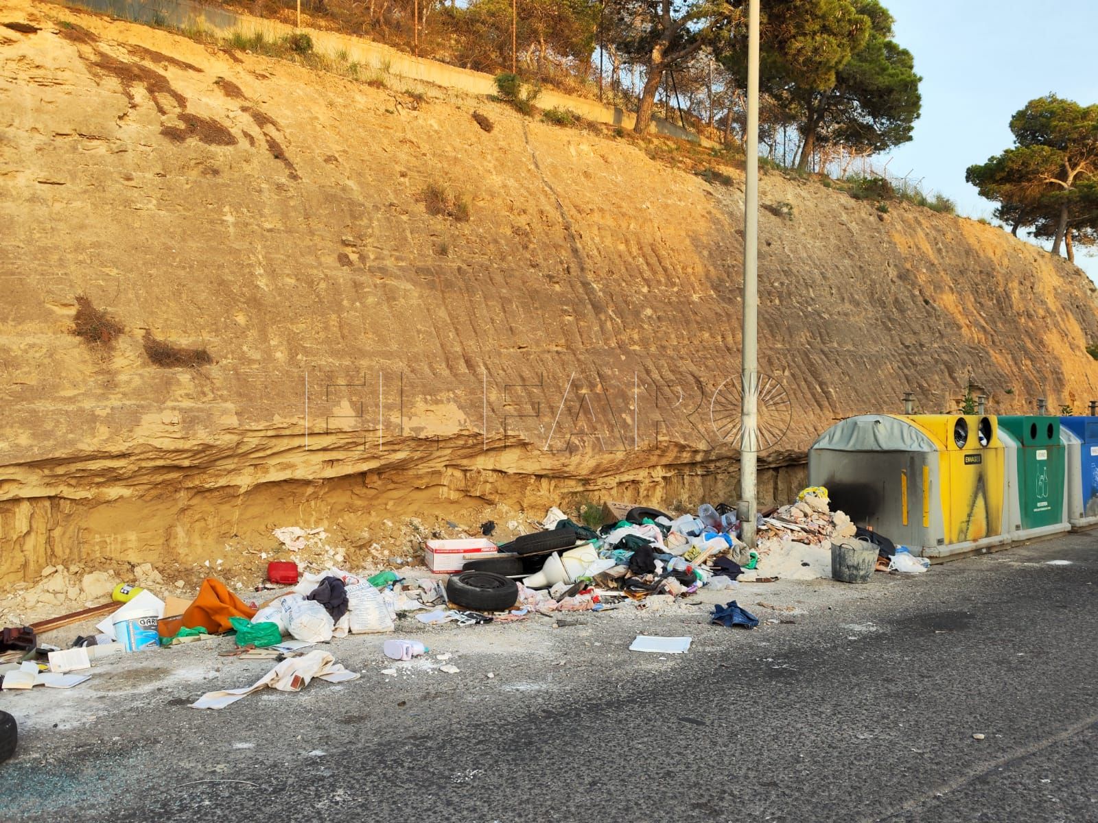 basura cañada Adelante Melilla apunta al "abandono" de la Cañada de Hidum