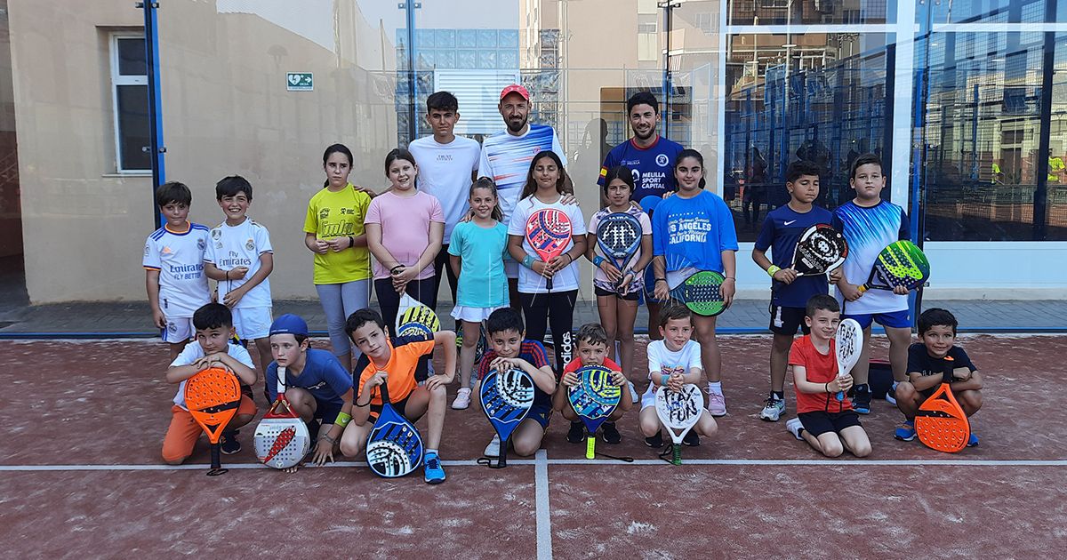 buena Alto nivel de los menores en el pádel