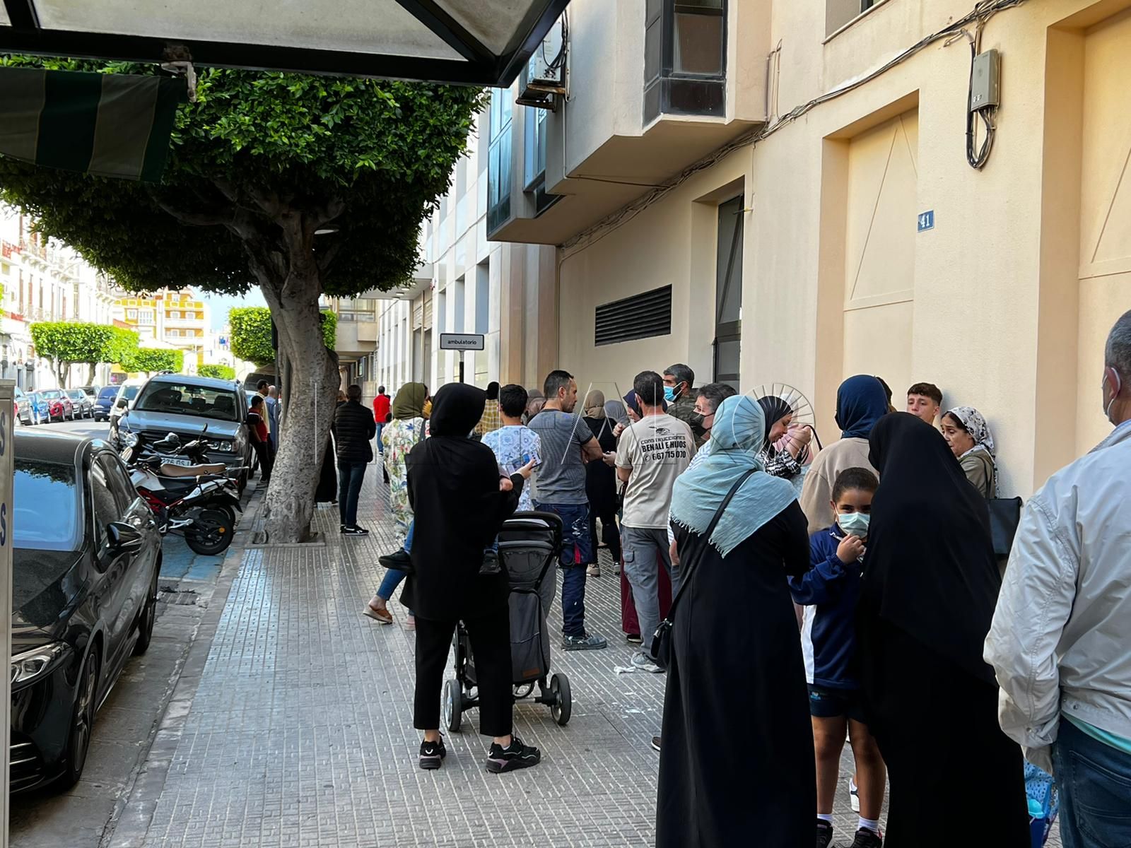 colas vacunación polavieja Colas para vacunarse en el centro de salud de Polavieja