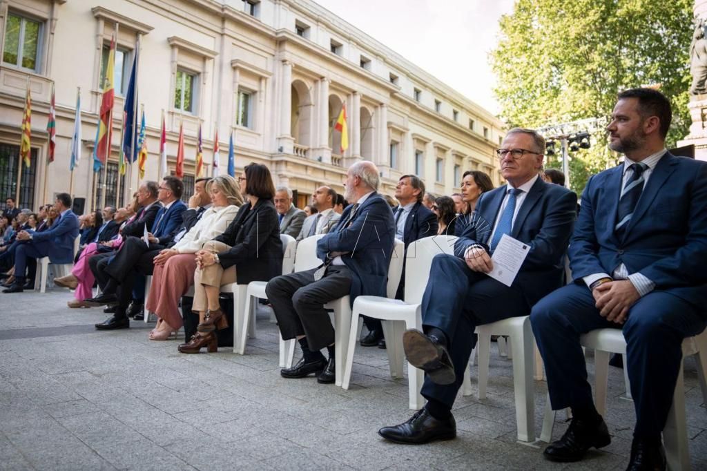 de castro senado Melilla y Ceuta se aproximan cada vez más al norte