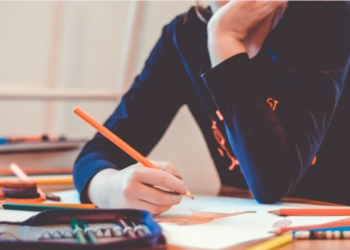 escuela 1 Educación tiene una partida de casi medio millón de ayudas a centros públicos de Melilla y Ceuta