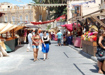 mercados El padrón de la tasa por el servicio de mercados en mayo es de 10.305,38 euros