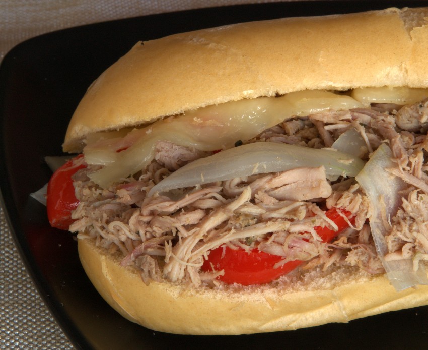 pan Cocina cubana: Ropa vieja, albóndigas a la habanera y pan con lechón